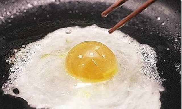 实拍假鸡蛋制作全过程| jiaren.org