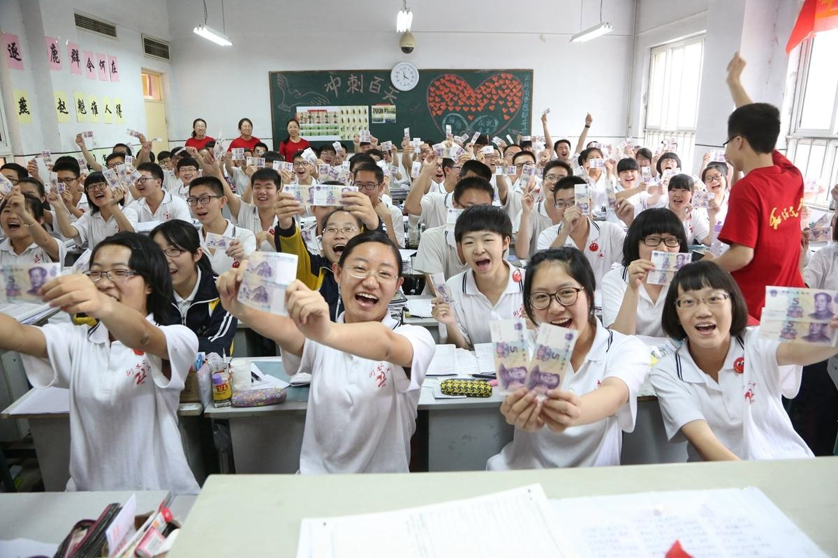 中国高考成绩获20多个国家地区认可 