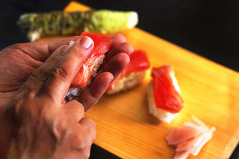 “寿司的艺术”一言以蔽之，乃在“用心”二字