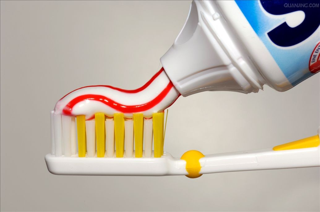 牙膏选不好会上海牙龈 什么样的牙膏不能用？