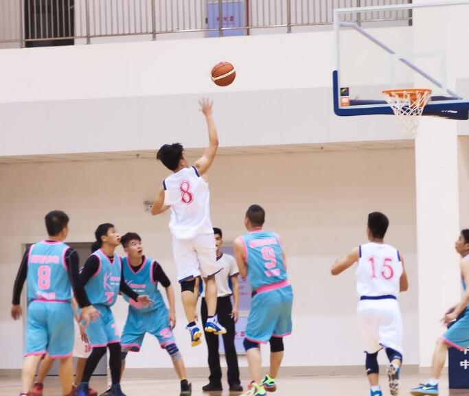 歌曲月亮之上曲谱_月亮之上曲谱(2)